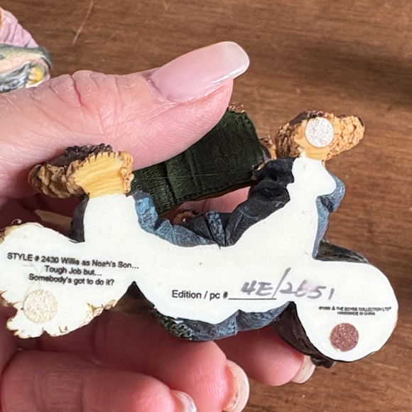 *continued* - Picture 8 of 16